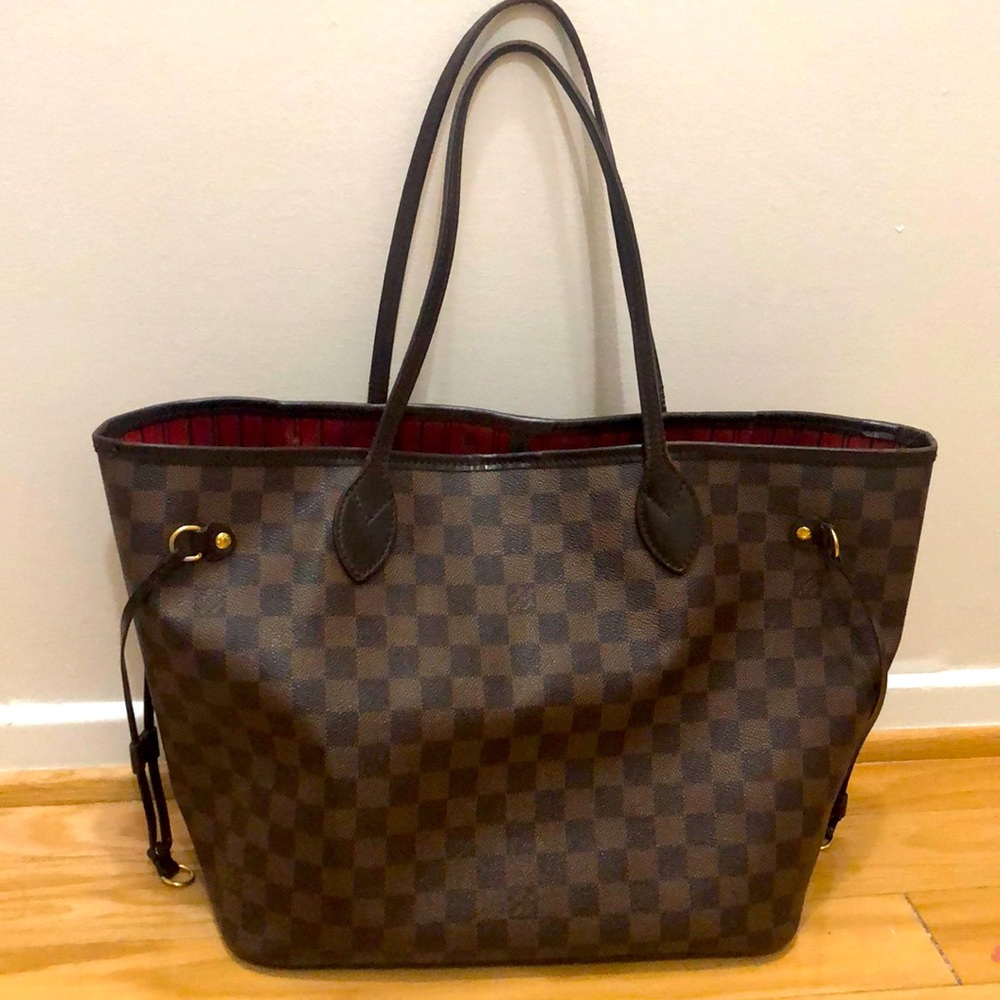 Louis Vuitton never full MM